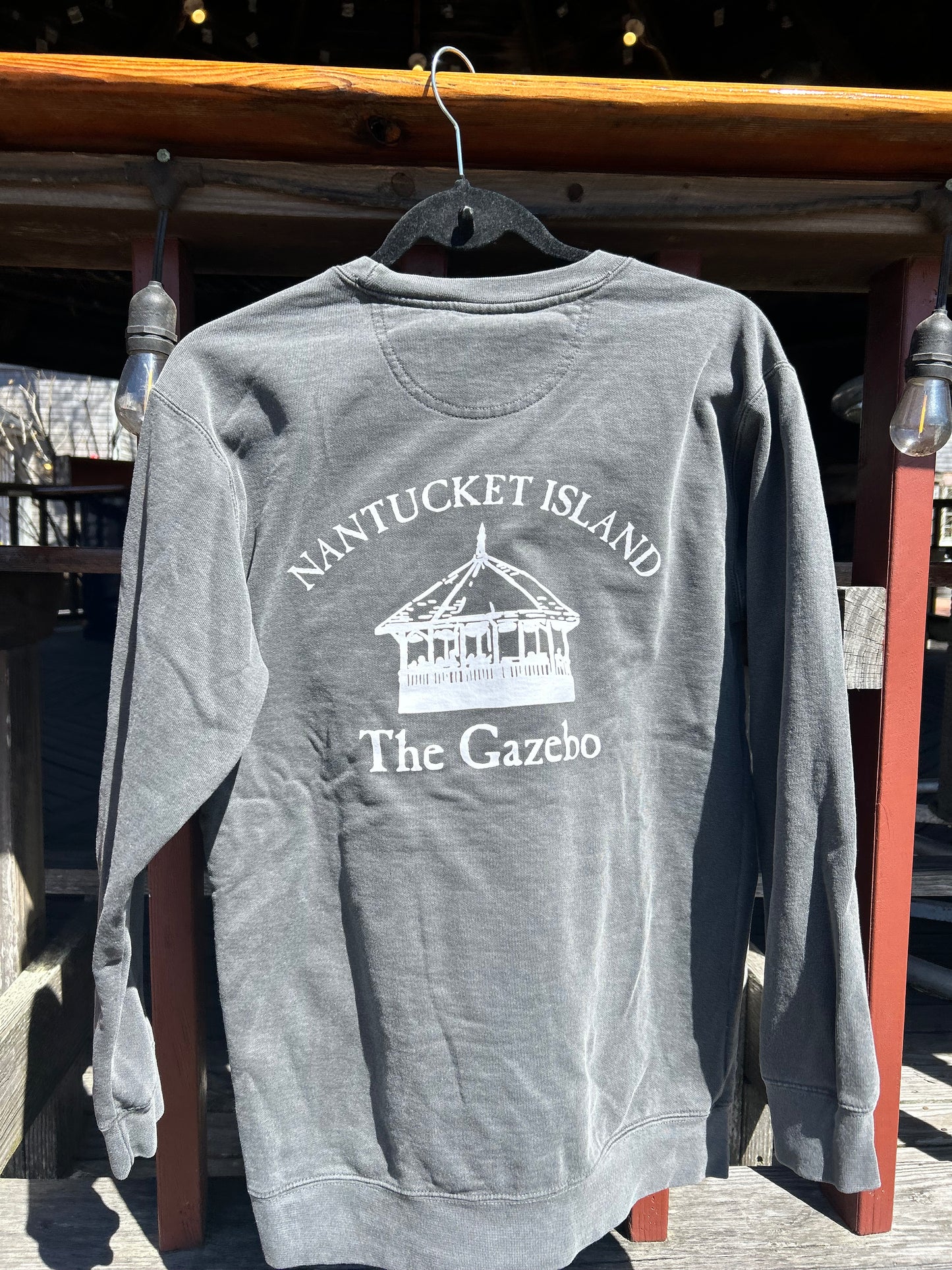 Gazebo Crewneck