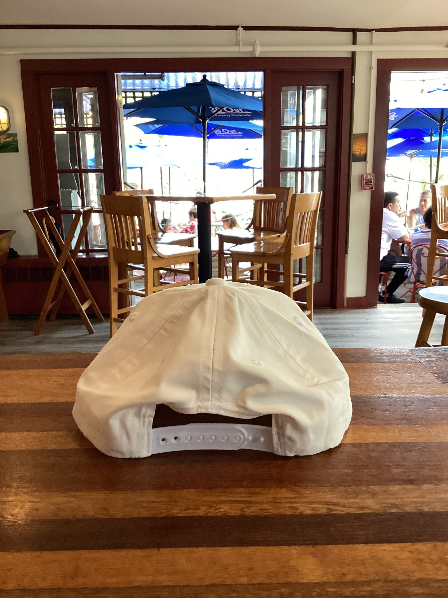 30 Out Rope Hat (White)