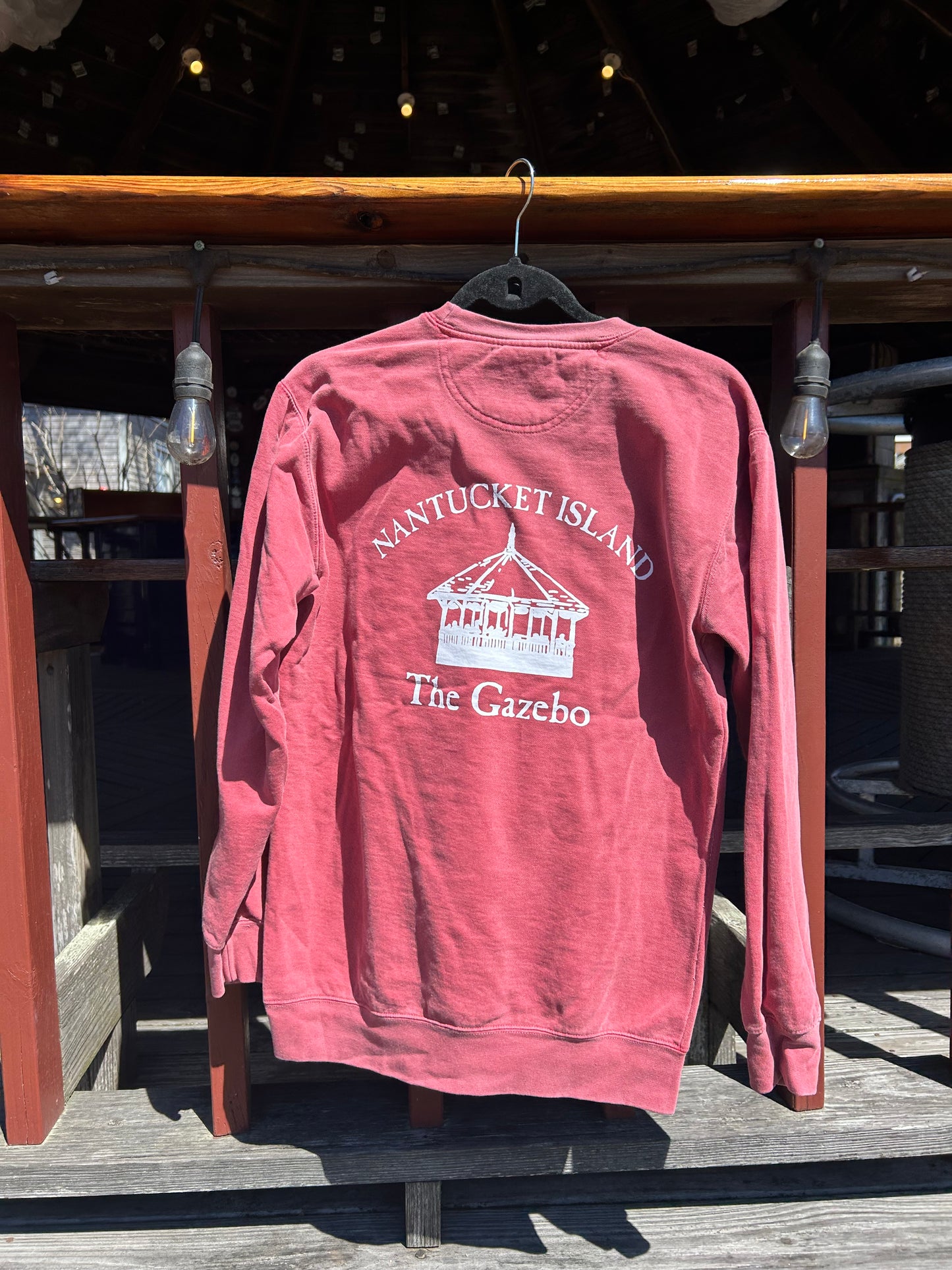 Gazebo Crewneck