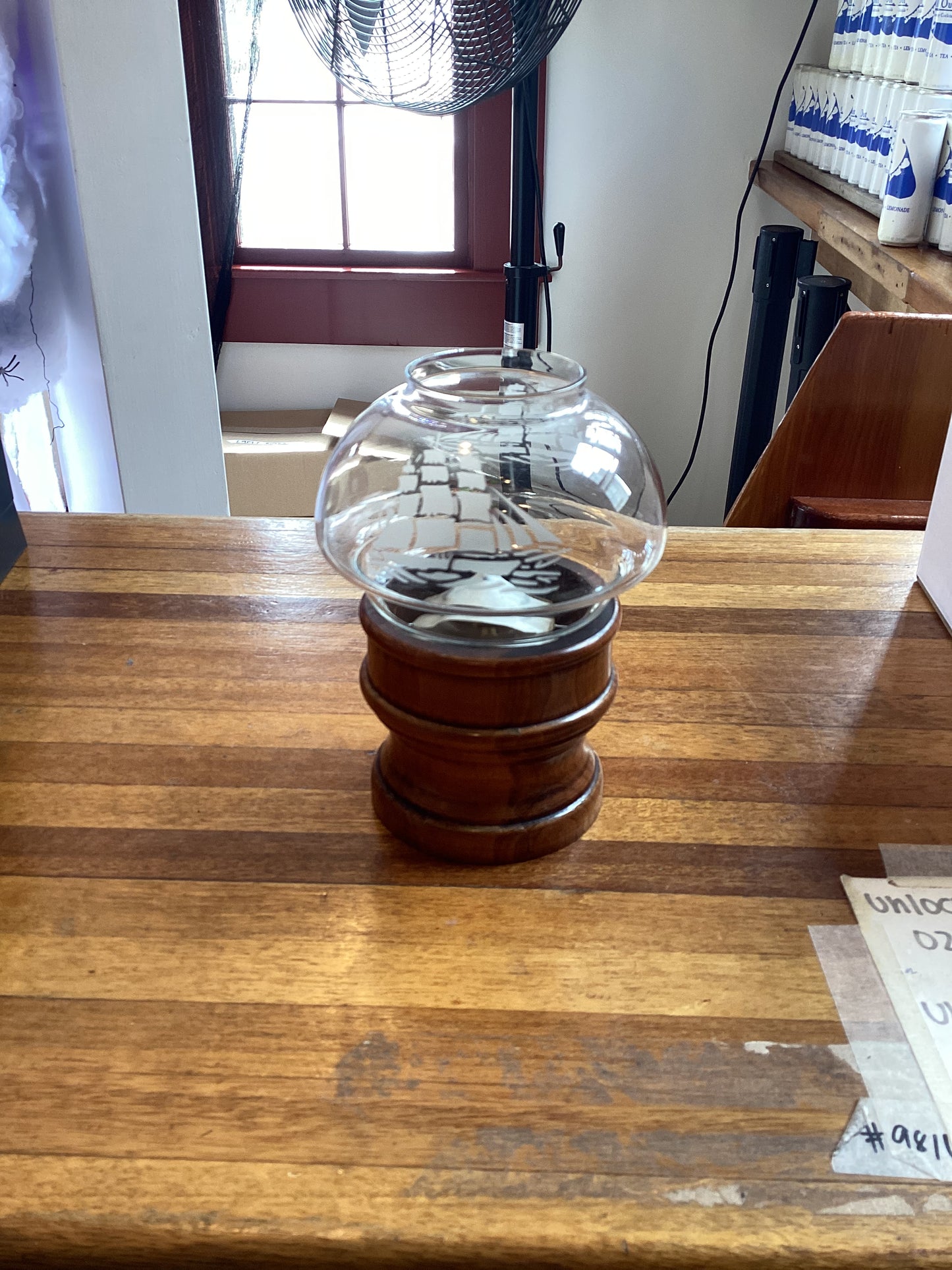 Tavern Ship lamp